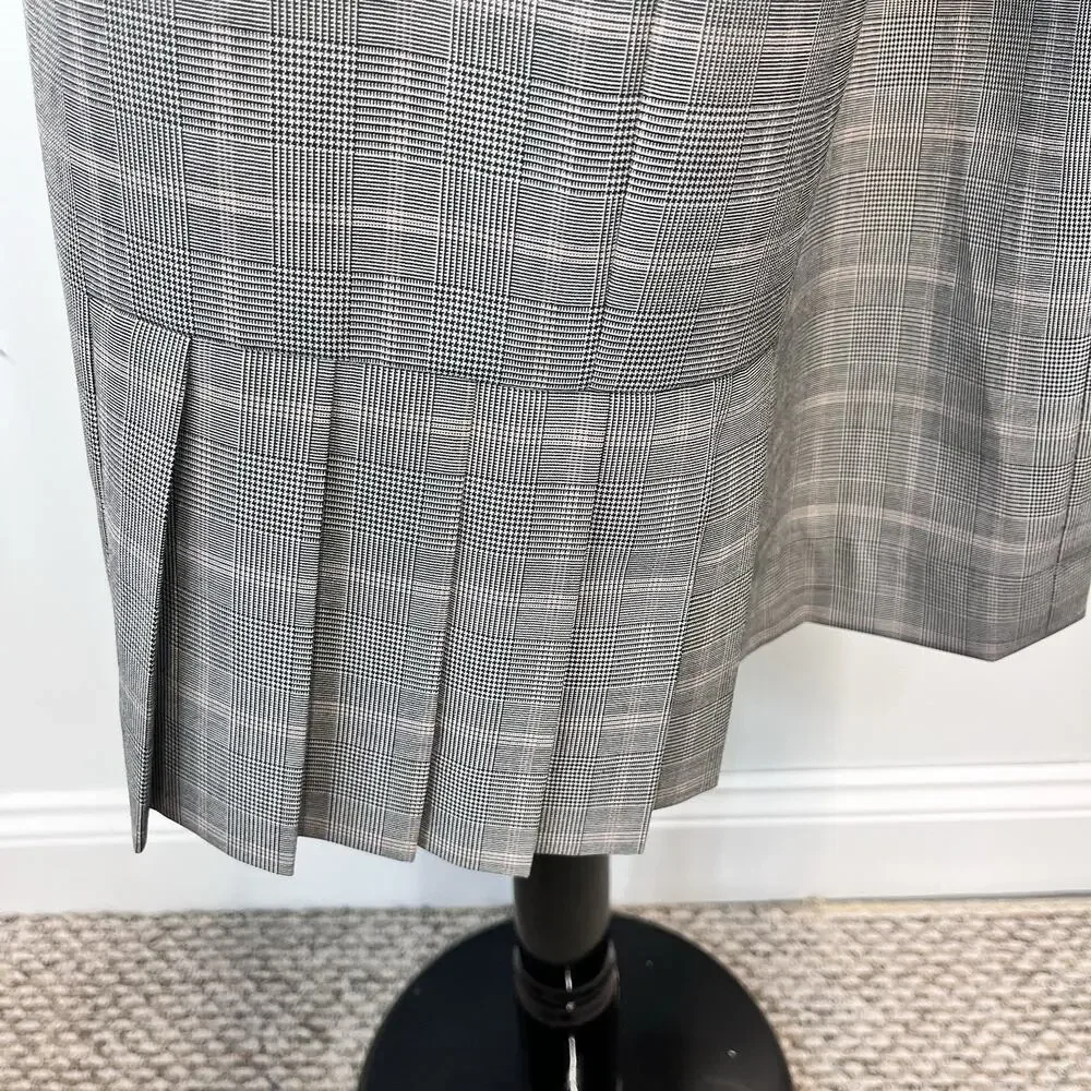 Kasper Skirt size 12 Black Peach Hounds Tooth Plaid Straight Midi Pleats Career